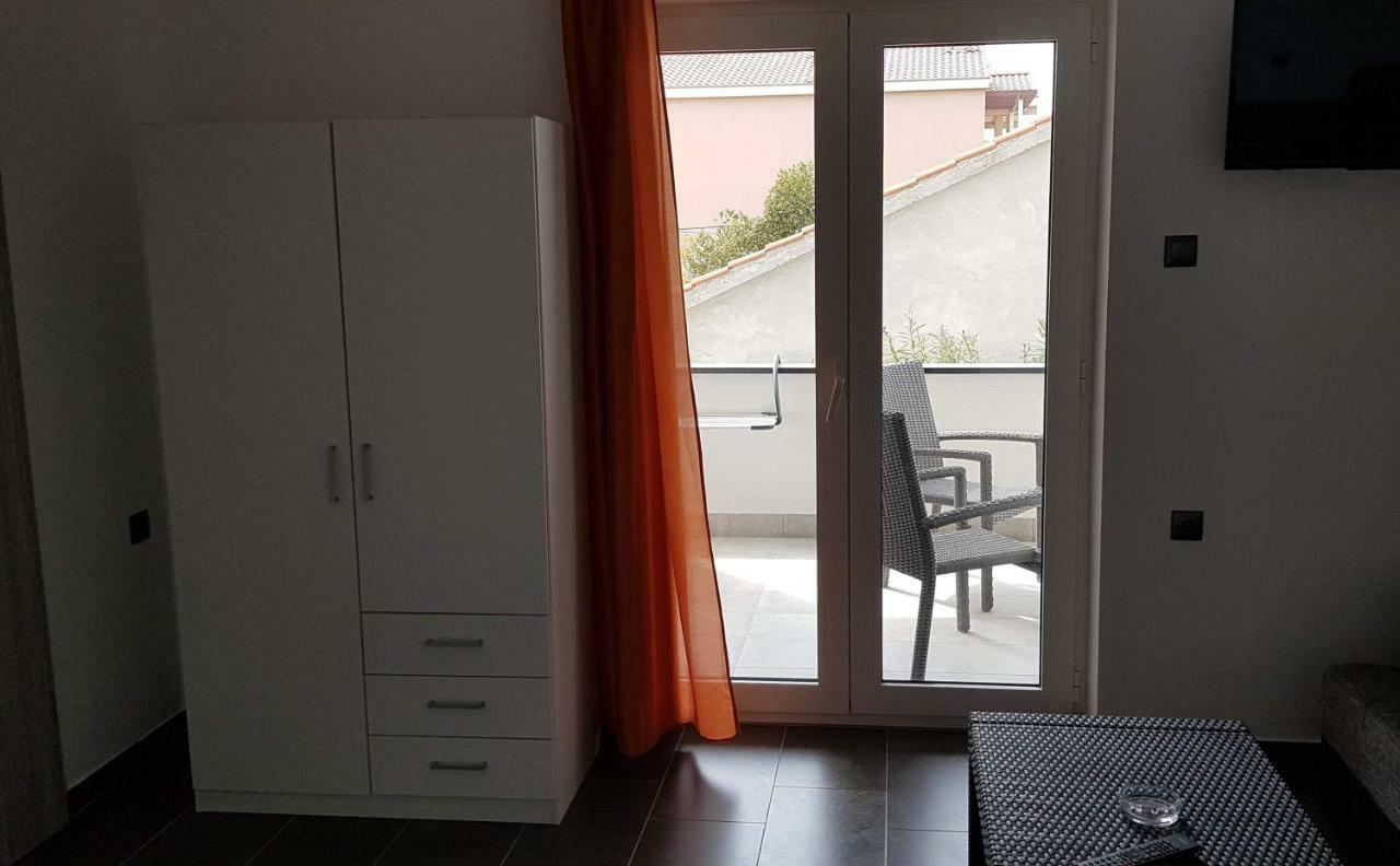 Apartments Star With Pool Biograd Na Moru Exterior photo